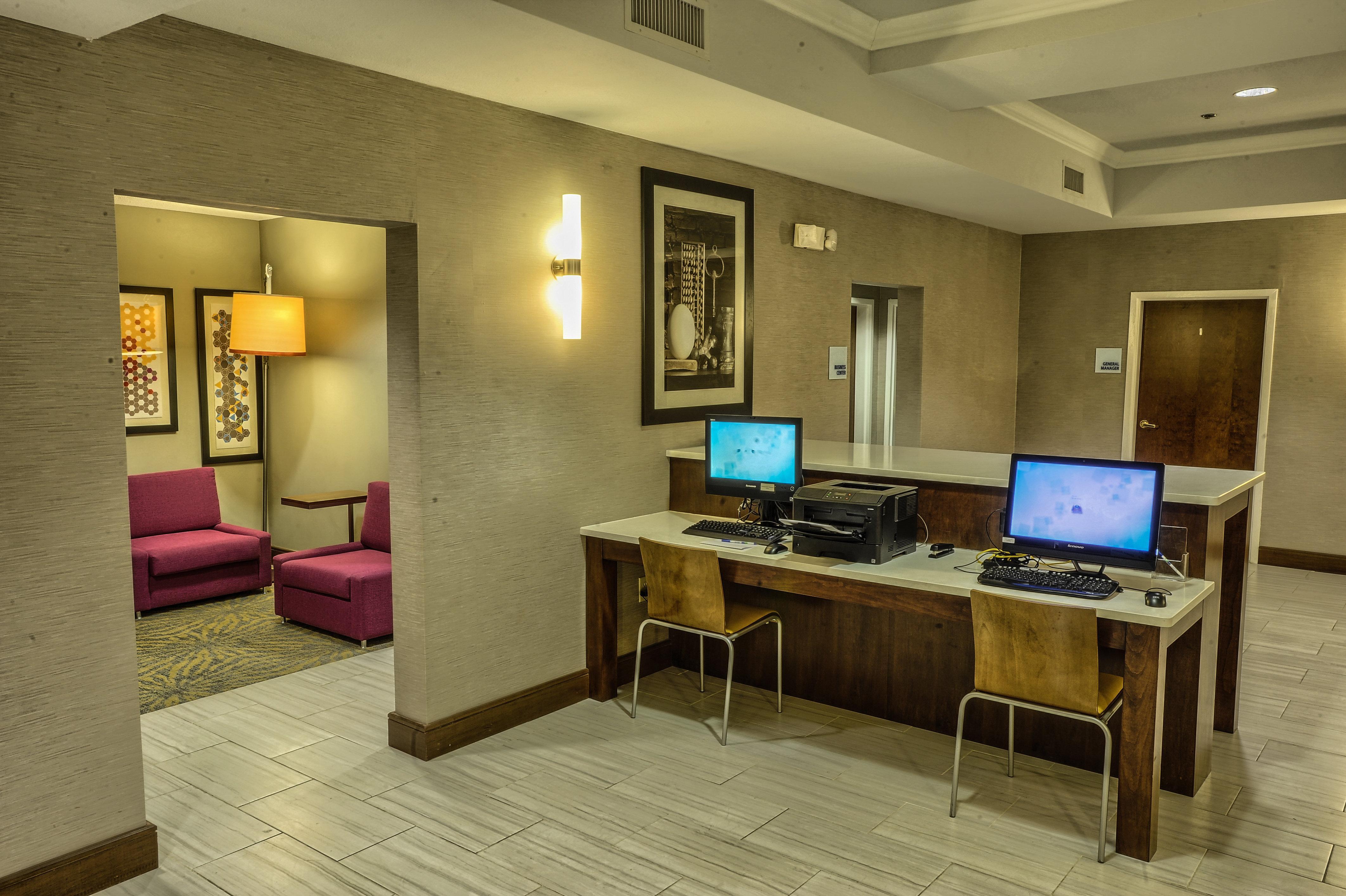 Holiday Inn Express Hotel & Suites Pell City Exteriér fotografie